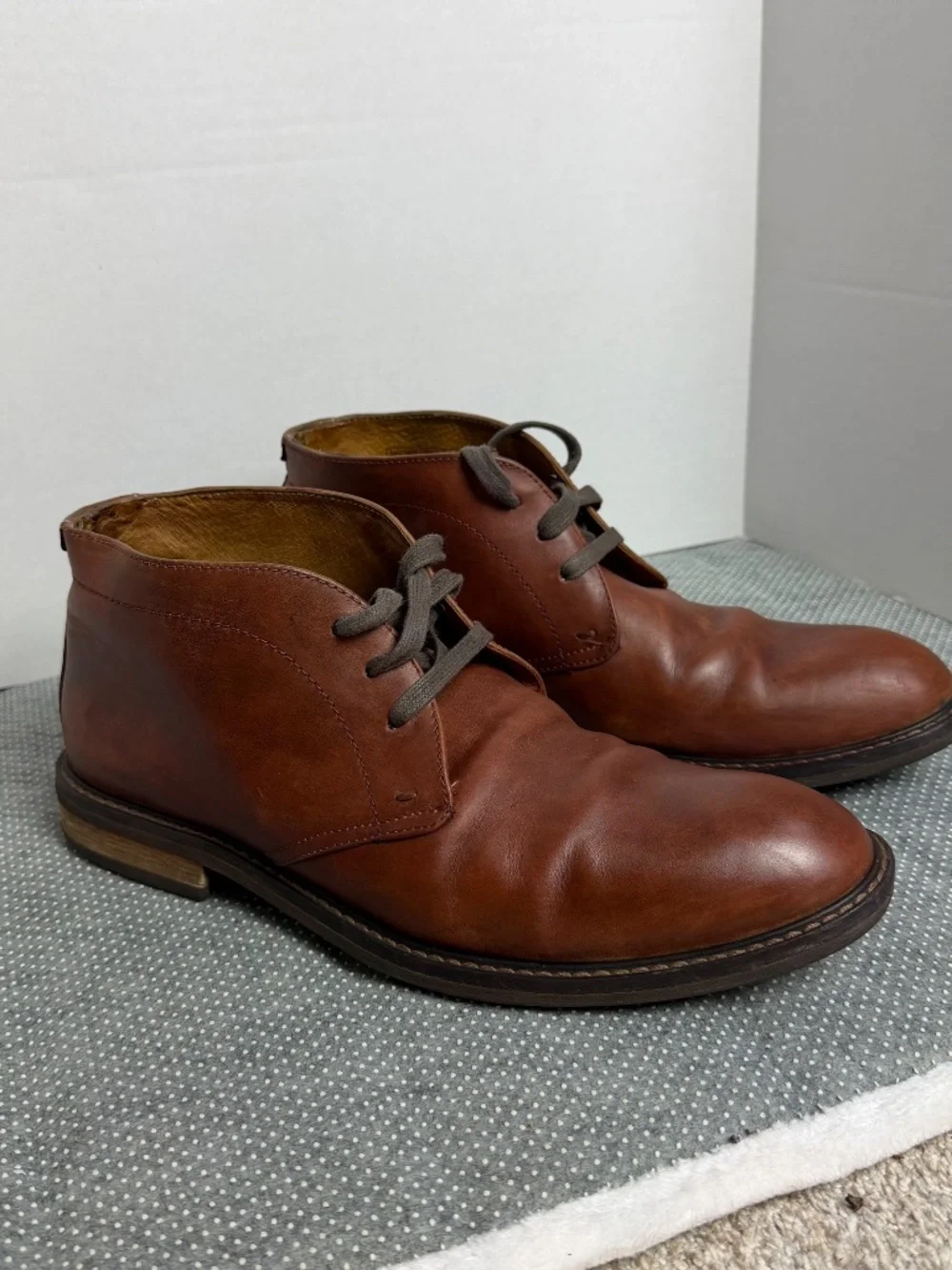 Vionic Men's Brown Leather Chukka Boots Orthotic Comfort Lace-Up Boots Size 10.5